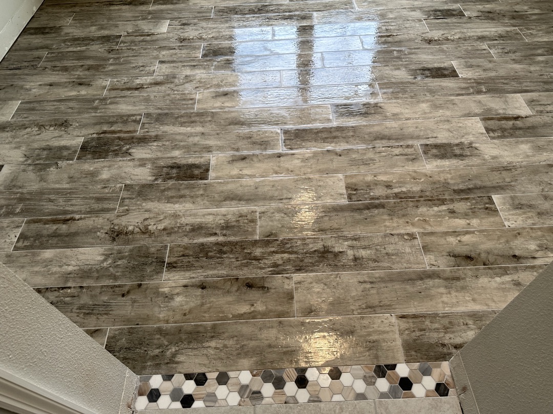 White kitchen backsplash with gray subway tile accent